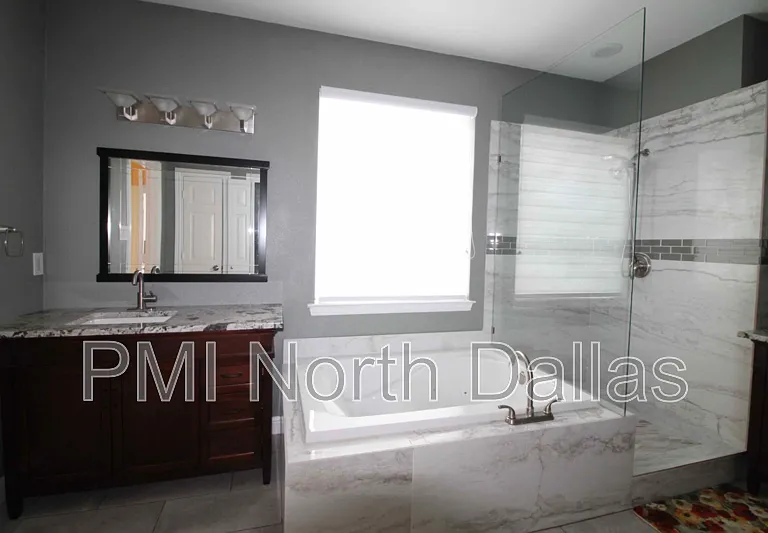 3835 Walden Way — Photo 9