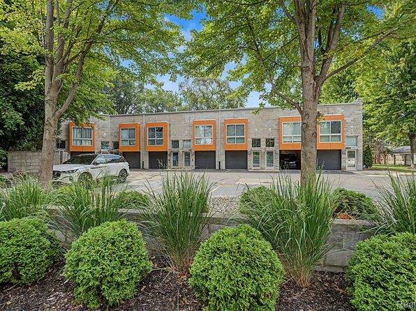 432 E Parent Ave