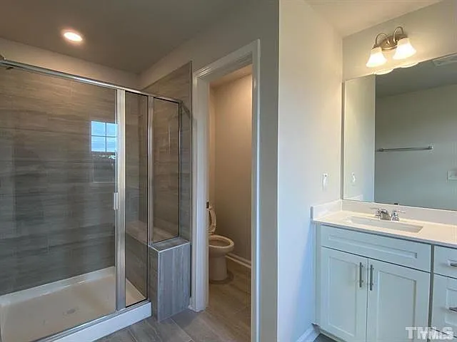 609 Gimari Dr — Photo 16