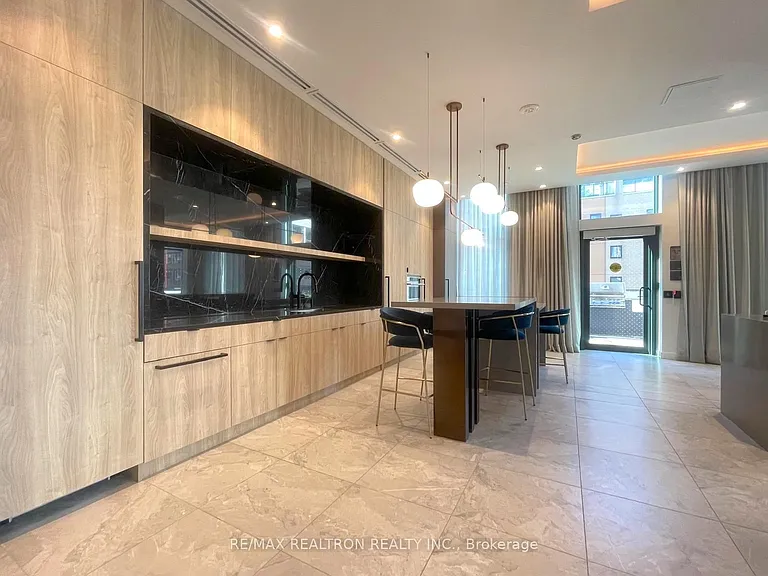 252 Church St #4109 — Photo 37