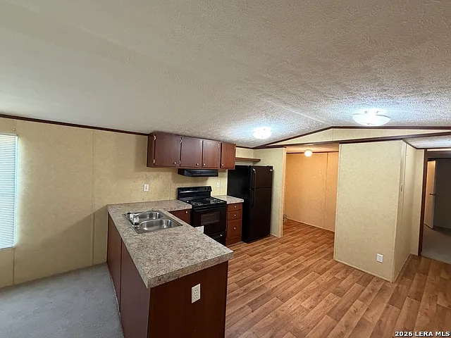 4423 E Houston St — Photo 5