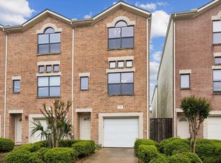 3501 Link Valley Dr APT 301, Houston, TX 77025