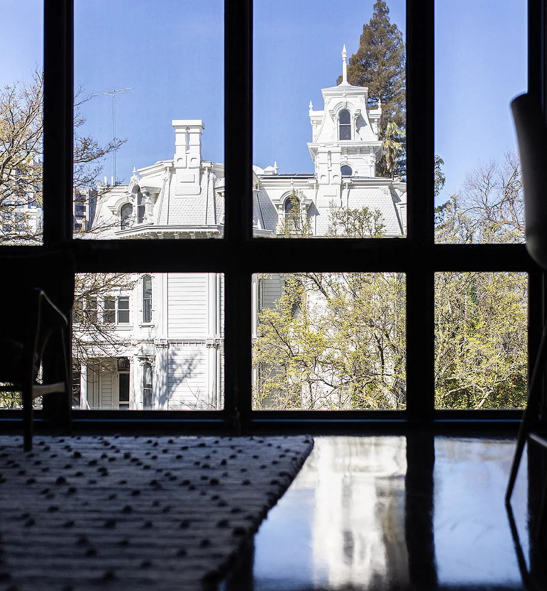 Governor's Corner — Photo 4