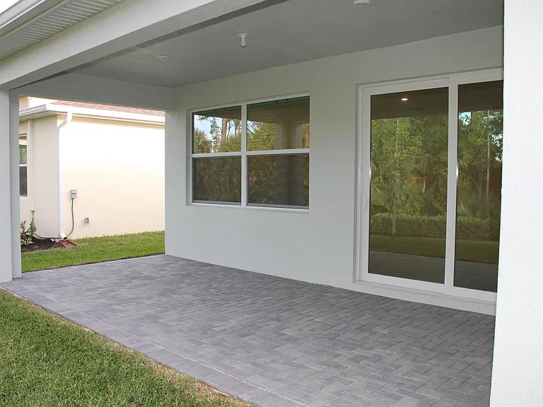 756 Veridian Cir NW — Photo 32