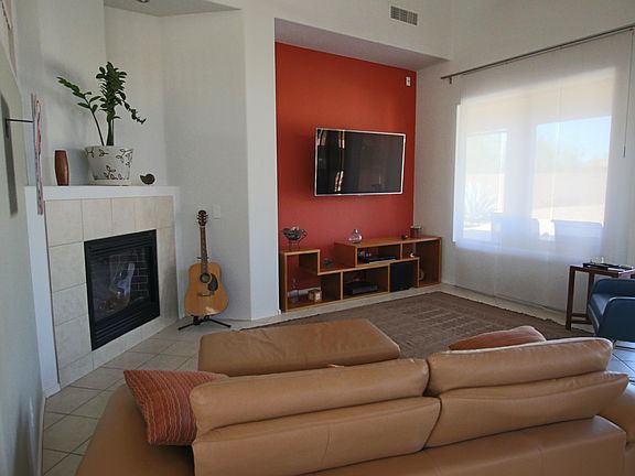 2nd image of 2826 W Eastman Dr