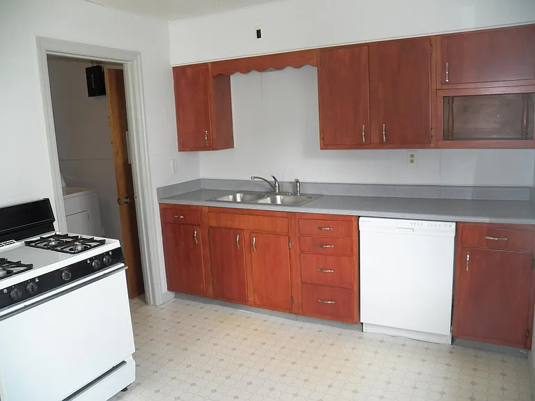 101 N Roosevelt St — Photo 8