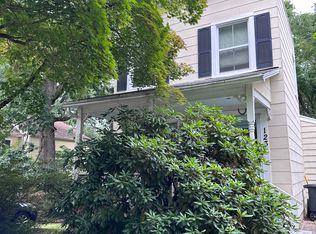 123 Grant Ave, Takoma Park, MD 20912