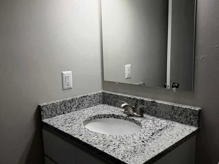 Bellevue Hills — Photo 14