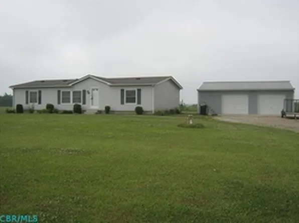 7835 Logan Thornville Rd NE, Rushville, OH 43150