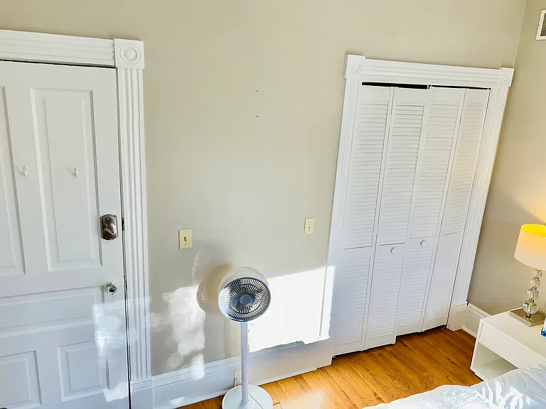 42 Isabel St W — Photo 27