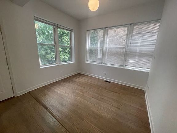 4th image of 1659 N Humboldt Blvd #1R