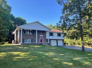 137 Humbert Rd, Sidman, PA 15955