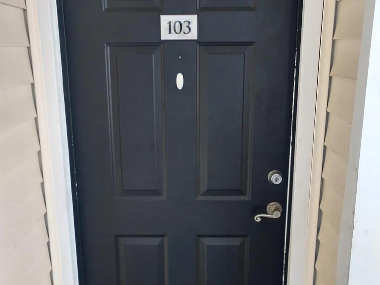 3321 Haviland Ct #103 — Photo 3