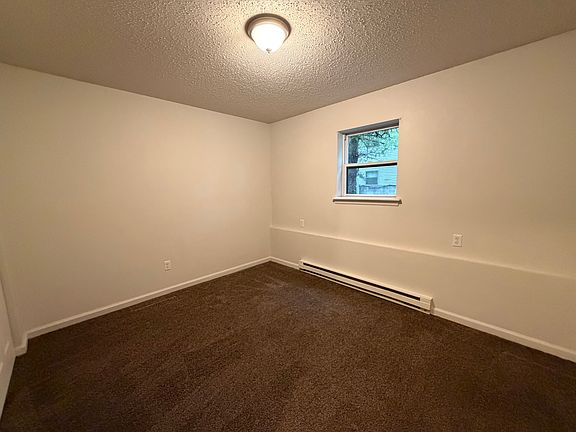 5th image of 7240 Warren Sharon Rd #8
