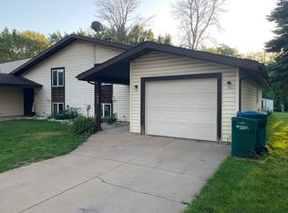 1901 N Whitney Dr #1903, Appleton, WI 54914