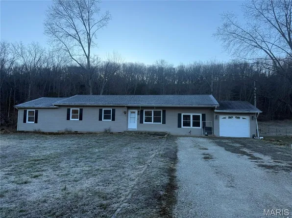 22028 Retro Ln, Waynesville, MO 65583