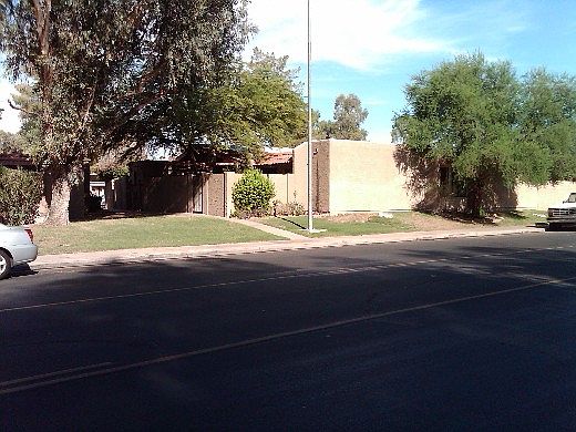 1st image of 633 N May St APT 6