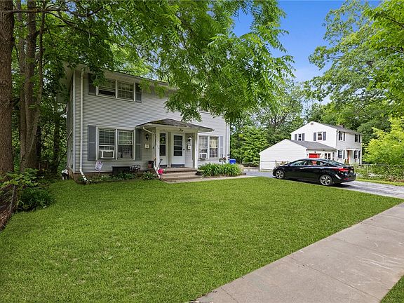 3rd image of 314 Bakerdale Rd