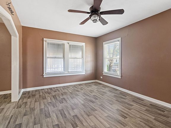 2nd image of 442 Royston Ave