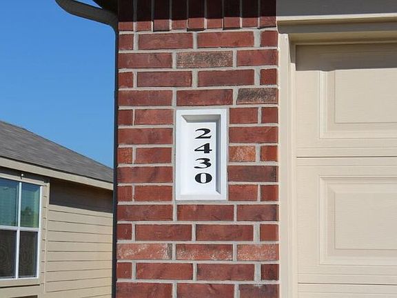 4th image of 2430 Lago Mirado Way