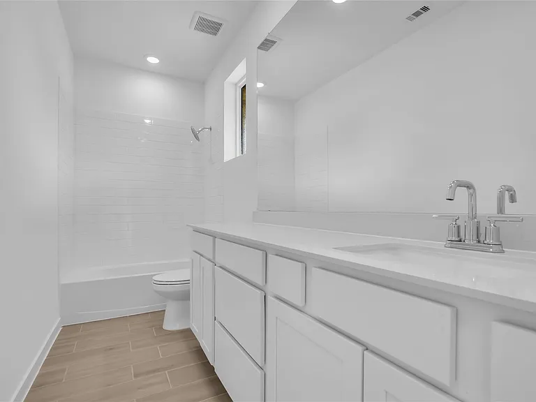 11688 Lazy Oak Creek Dr — Photo 6
