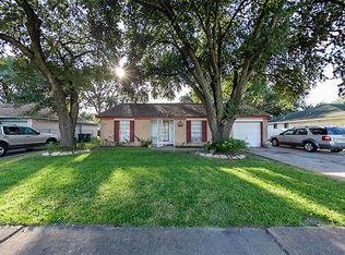 15107 Old Creek Rd, Houston, TX 77060