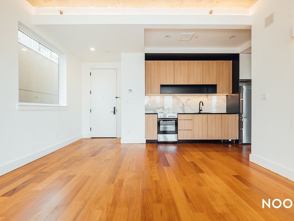 1st image of 215 Greene Ave #33