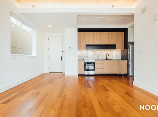 215 Greene Ave #33, Brooklyn, NY 11238