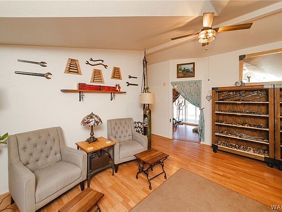 4th image of 10995 N Bach Rd