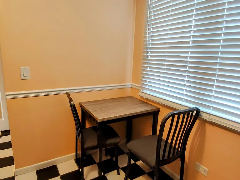 6161 N Higgins Ave #208 — Photo 3