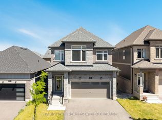 10 Barnyard Trl, Barrie, ON L9J0Y1
