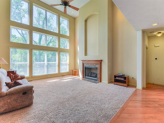 4th image of 113 Kendl Ct