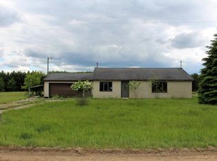 1729 W Cutler Rd, Six Lakes, MI 48886