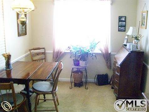 Dining Room.jpg