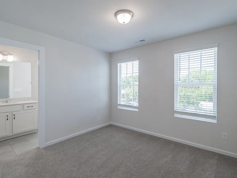 223 Hoskins Avenue Dr #1 — Photo 30