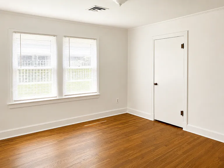 116 Oak Crest Dr — Photo 9
