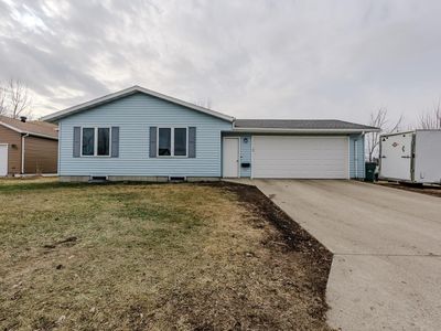 403 Mill Ct, Breckenridge, MN, 56520