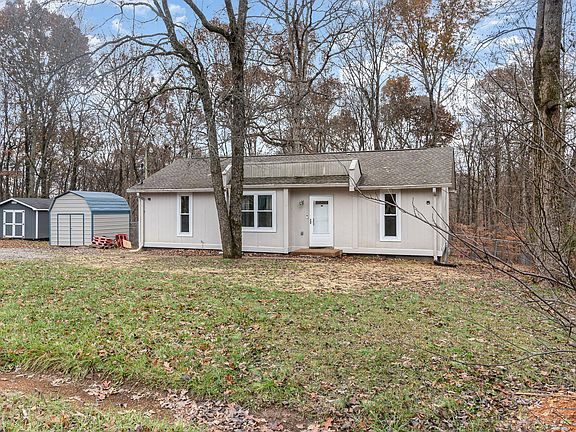 4th image of 1034 Winding Way Dr