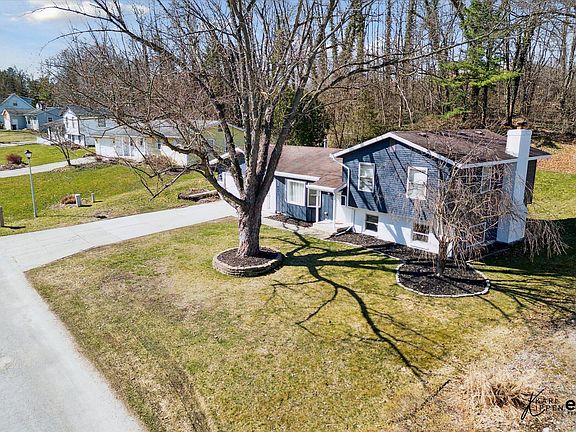 4th image of 4693 Breckenridge Dr NE
