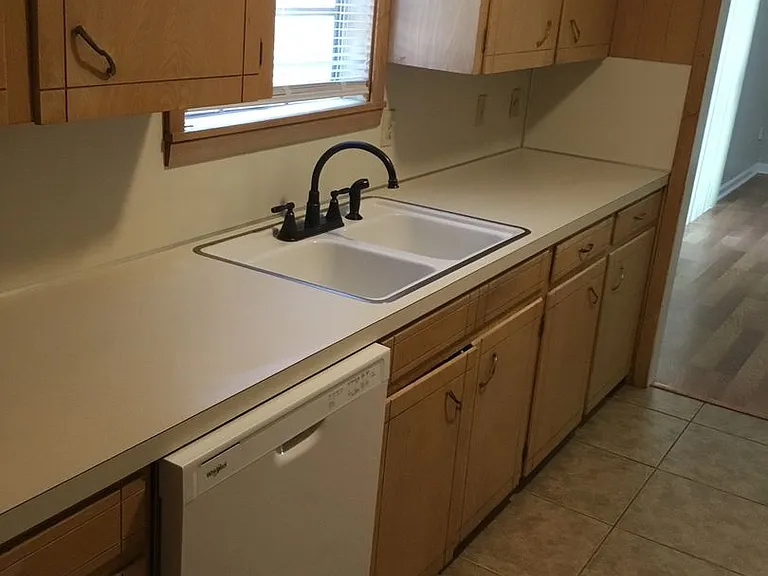 9419 Blom Blvd — Photo 21
