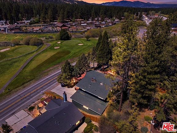 4th image of 42958 Moonridge Rd
