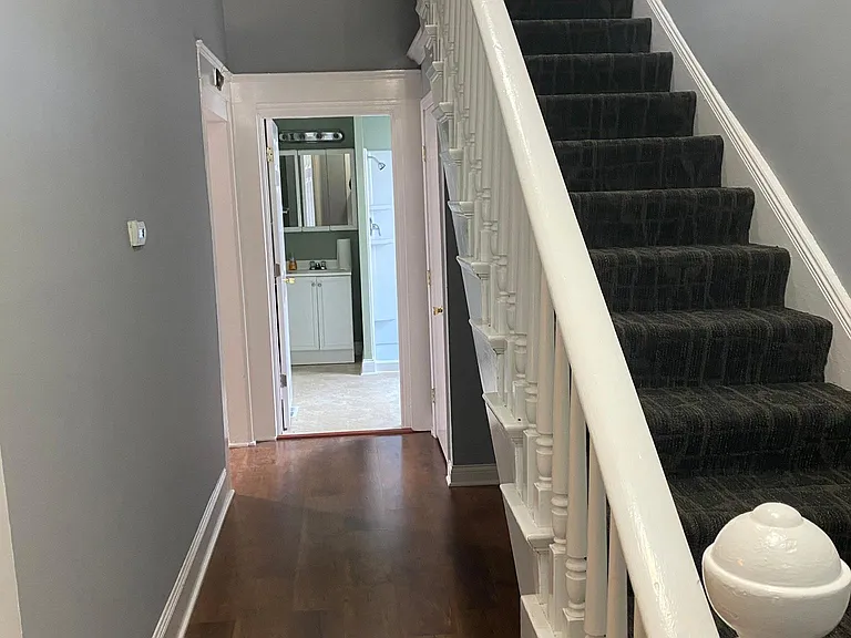 2821 S 3rd St — Photo 9