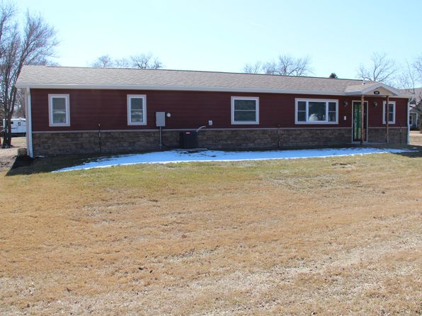508 E 8th St, Gregory, SD 57533