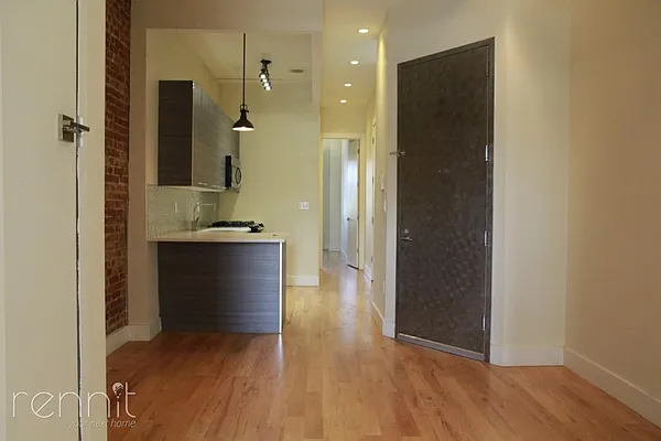 Rented by Rennit Inc. | media 23