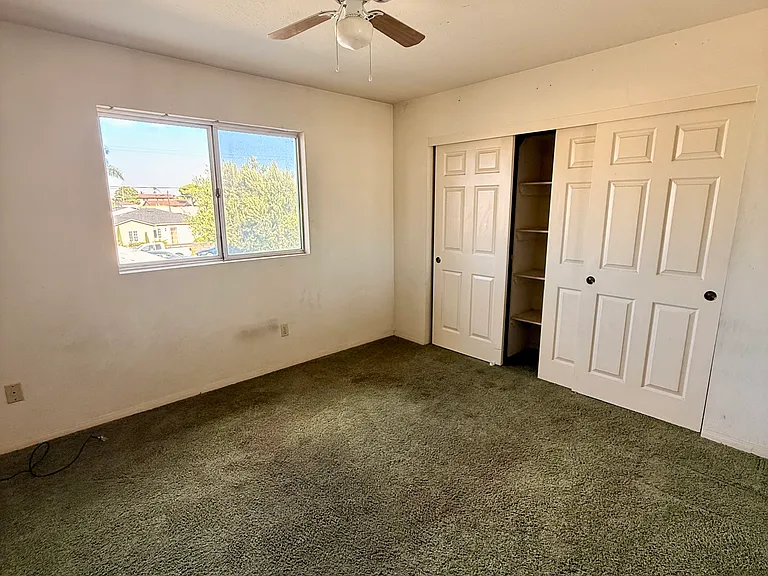 1208 Florence St — Photo 11