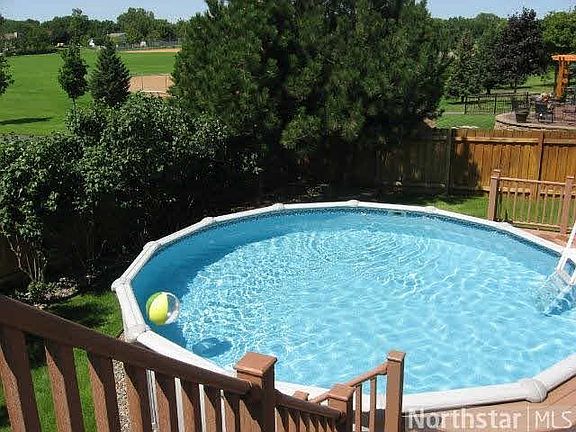 4th image of 10969 Brittany Drive N
