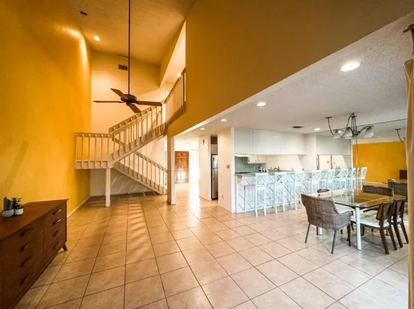 320 Twin Sails #22, Horseshoe Bay, TX 78657