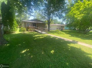812 Argyle Ct, Burlington, IA 52601