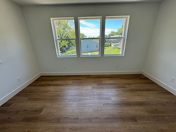2nd image of 2816 Nichols Ave
