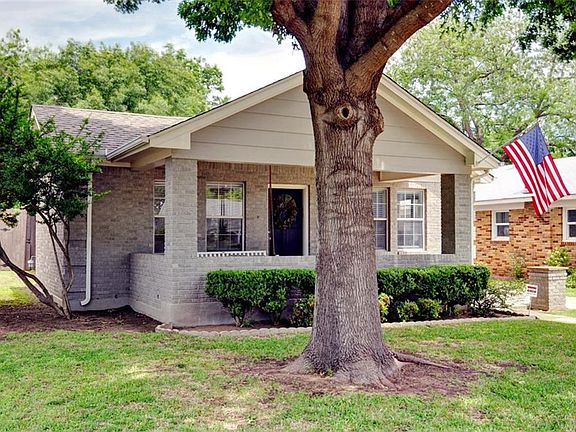 2nd image of 4616 Birchman Ave